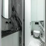 Chic 2-bedroom Haven דירה *