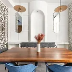 דירה Chic 2-bedroom Haven פריז