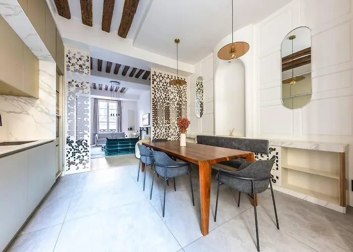 Chic 2-bedroom Haven Apartman *